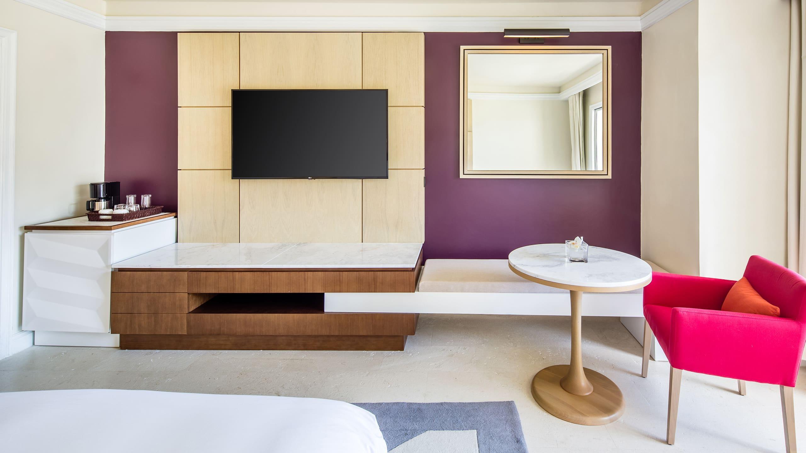 Hyatt Ziva Rose Hall Hotel