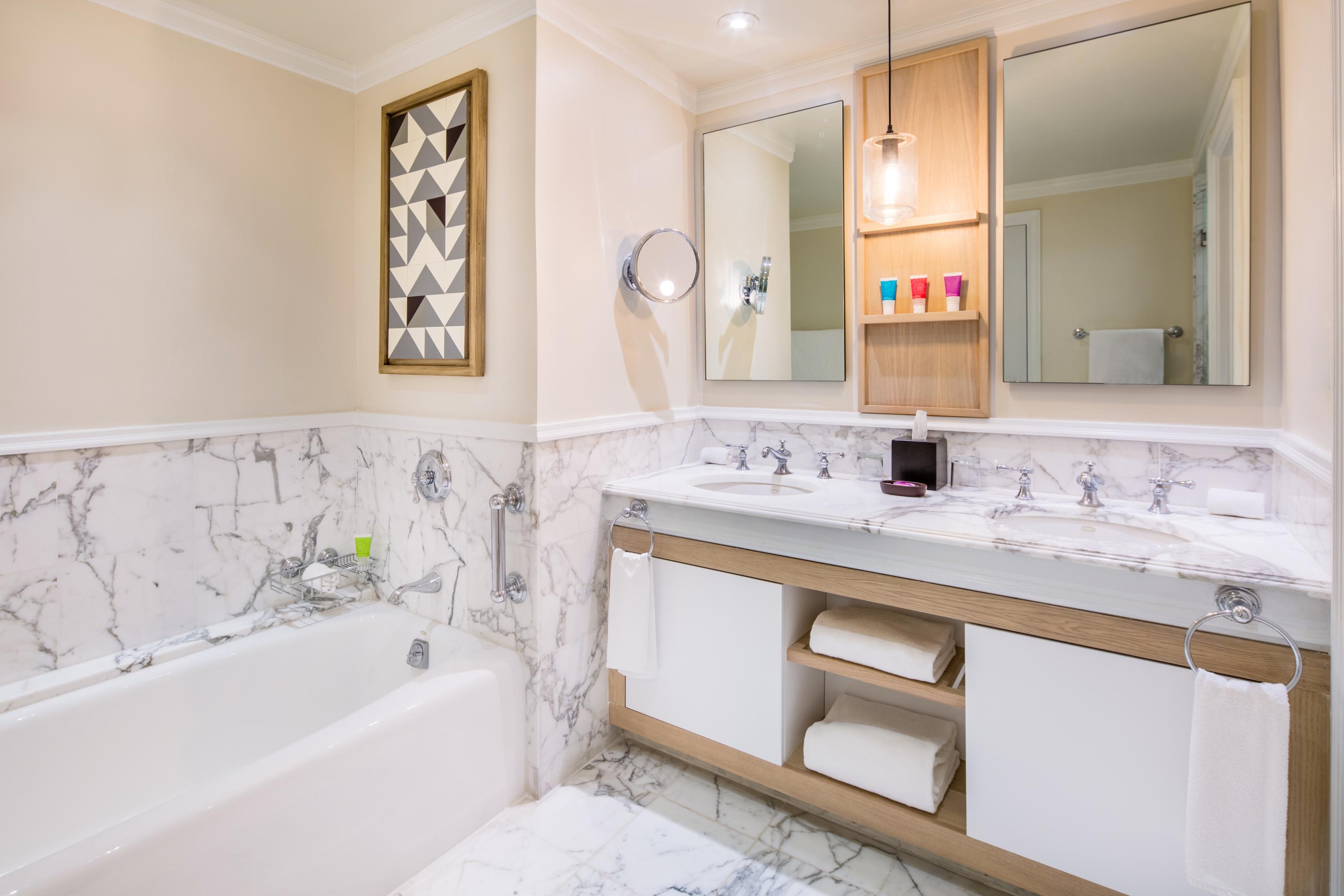 Hyatt Ziva Rose Hall Hotel