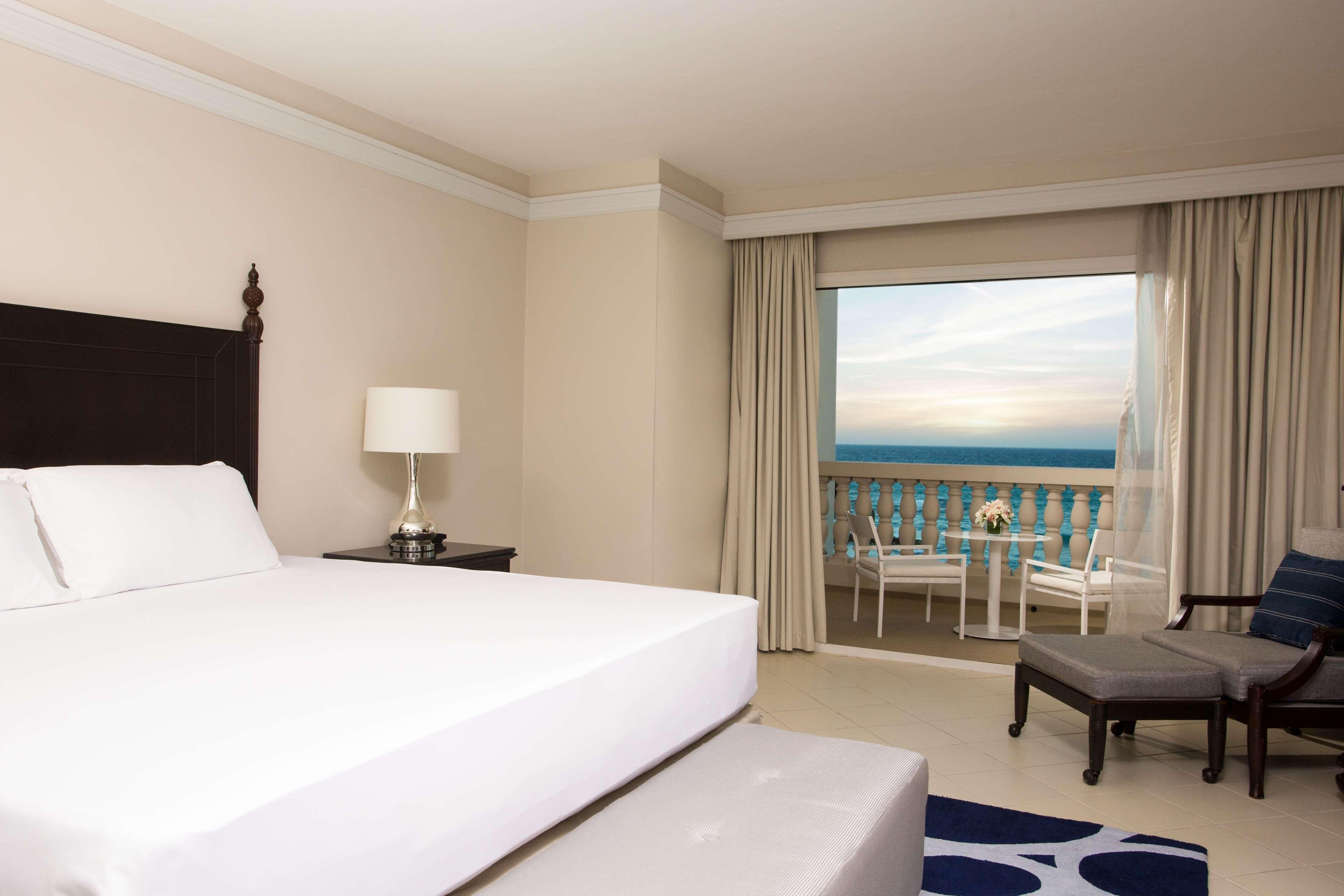 Hyatt Ziva Rose Hall Hotel