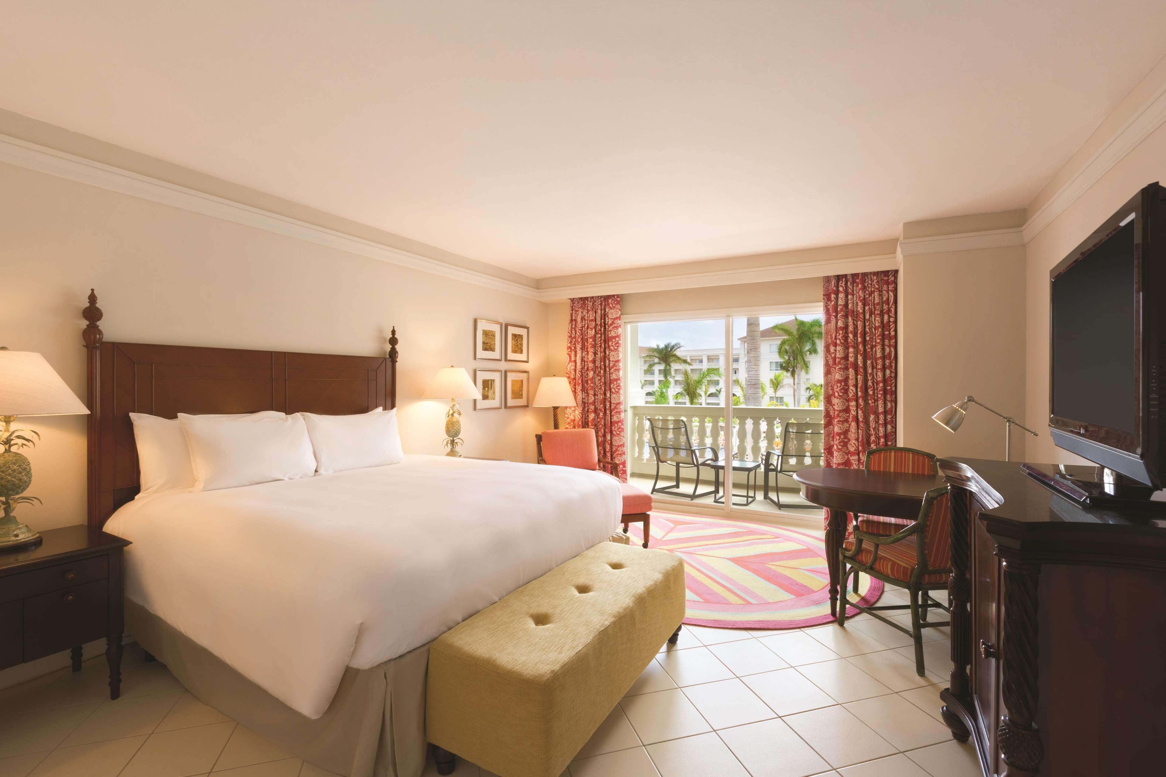 Hyatt Ziva Rose Hall