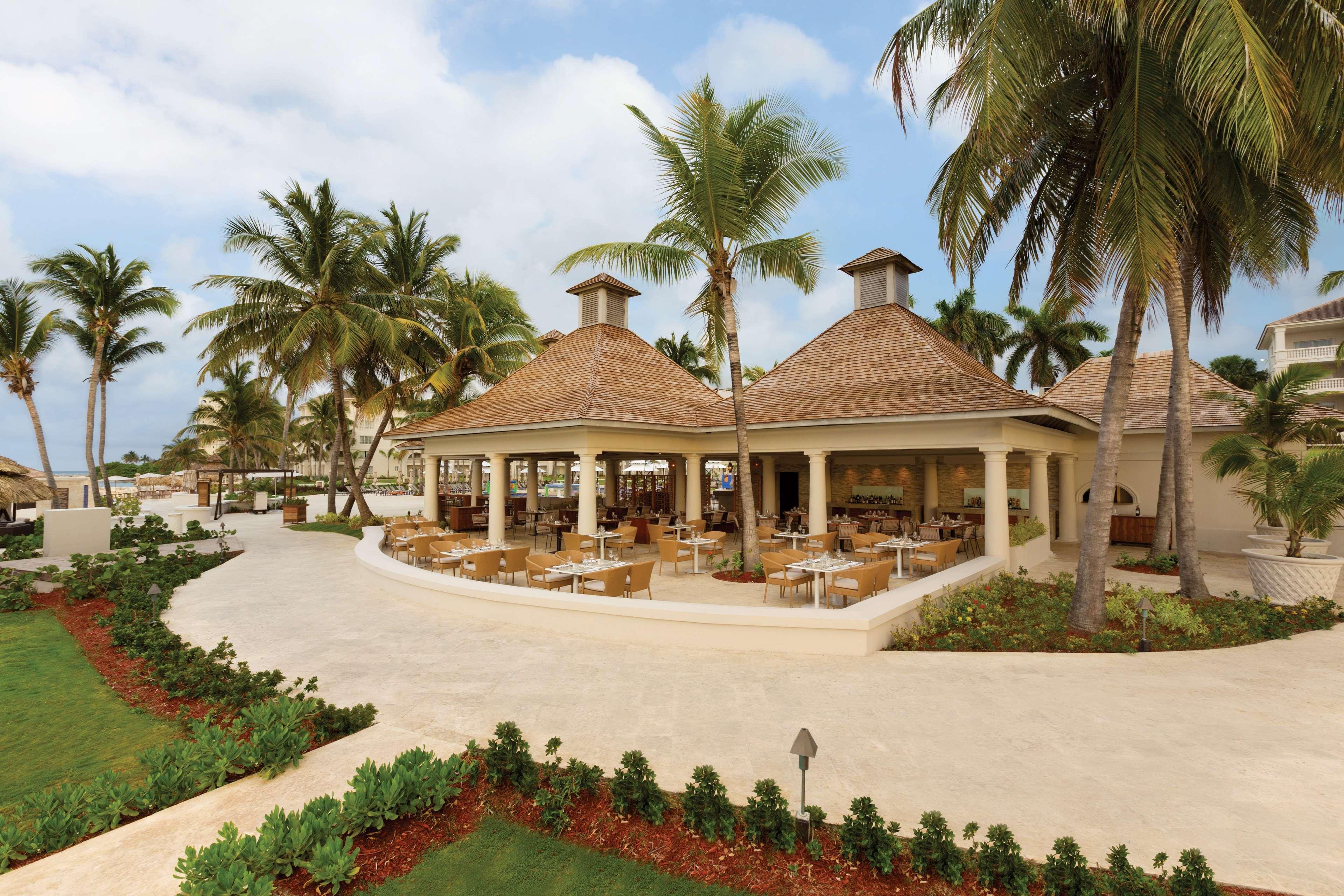 Hyatt Ziva Rose Hall 5*