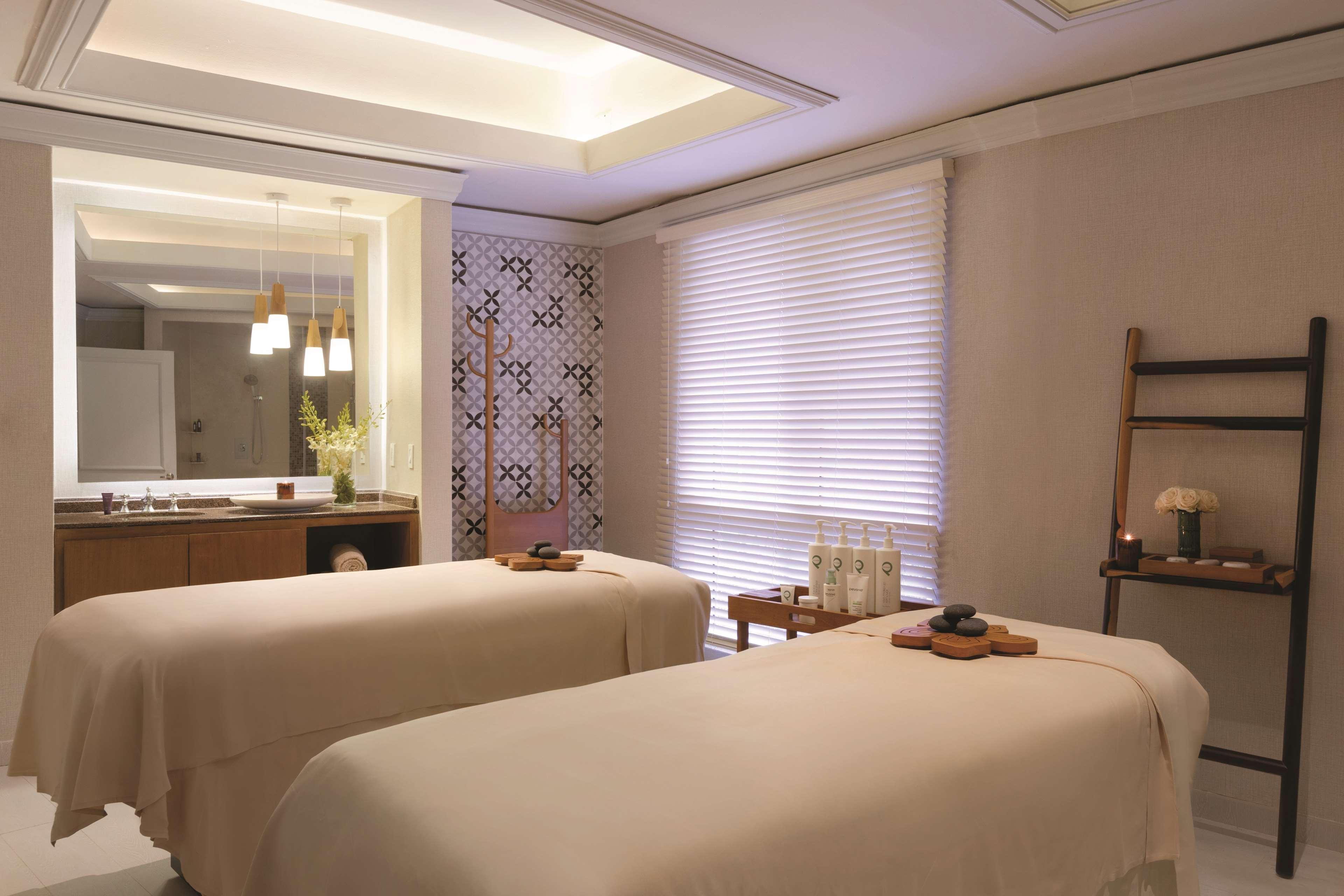 Hyatt Ziva Rose Hall 5*