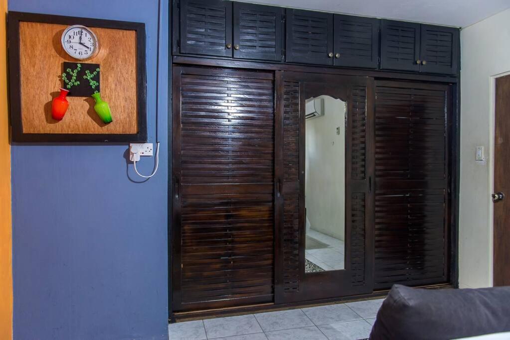The Biltons - 6 Min From Airport- A/c In Apartment *