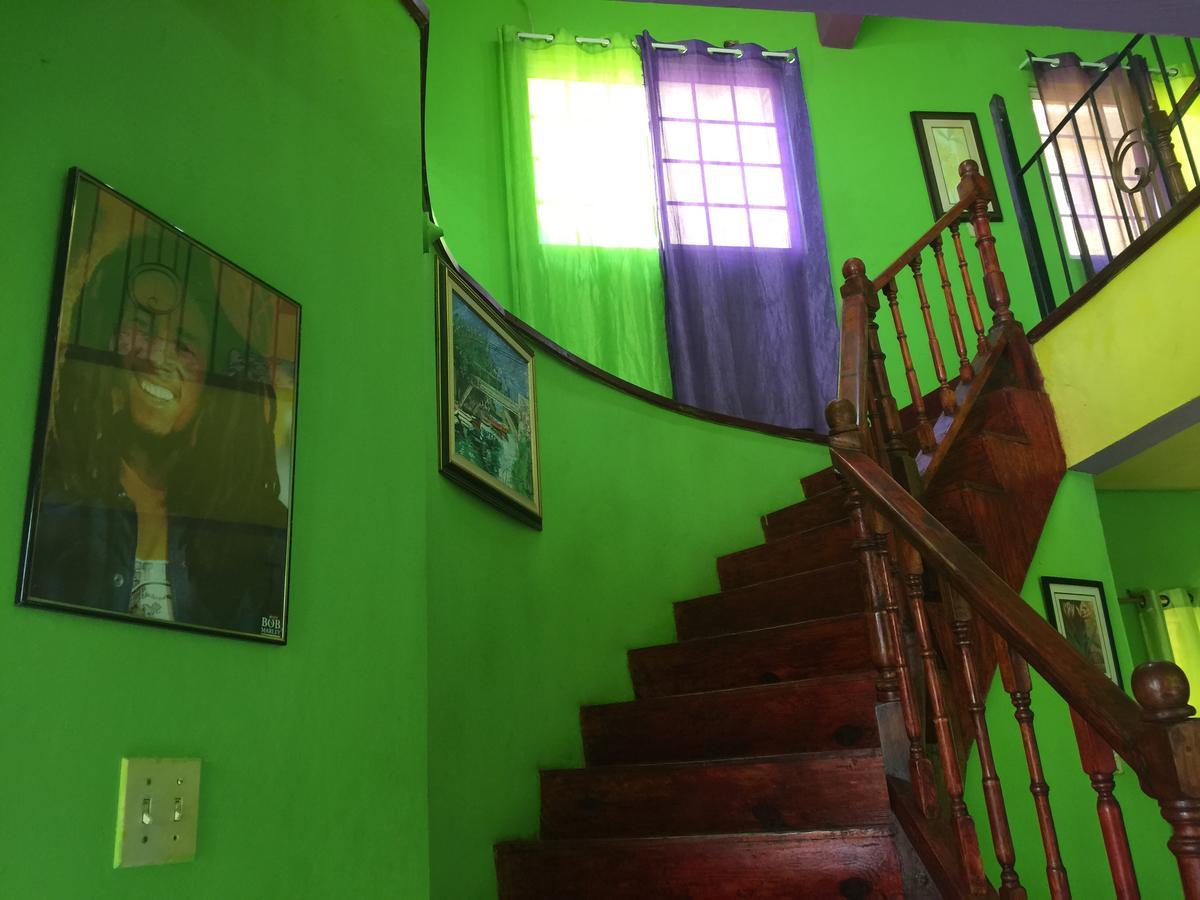 Guest house Casa *