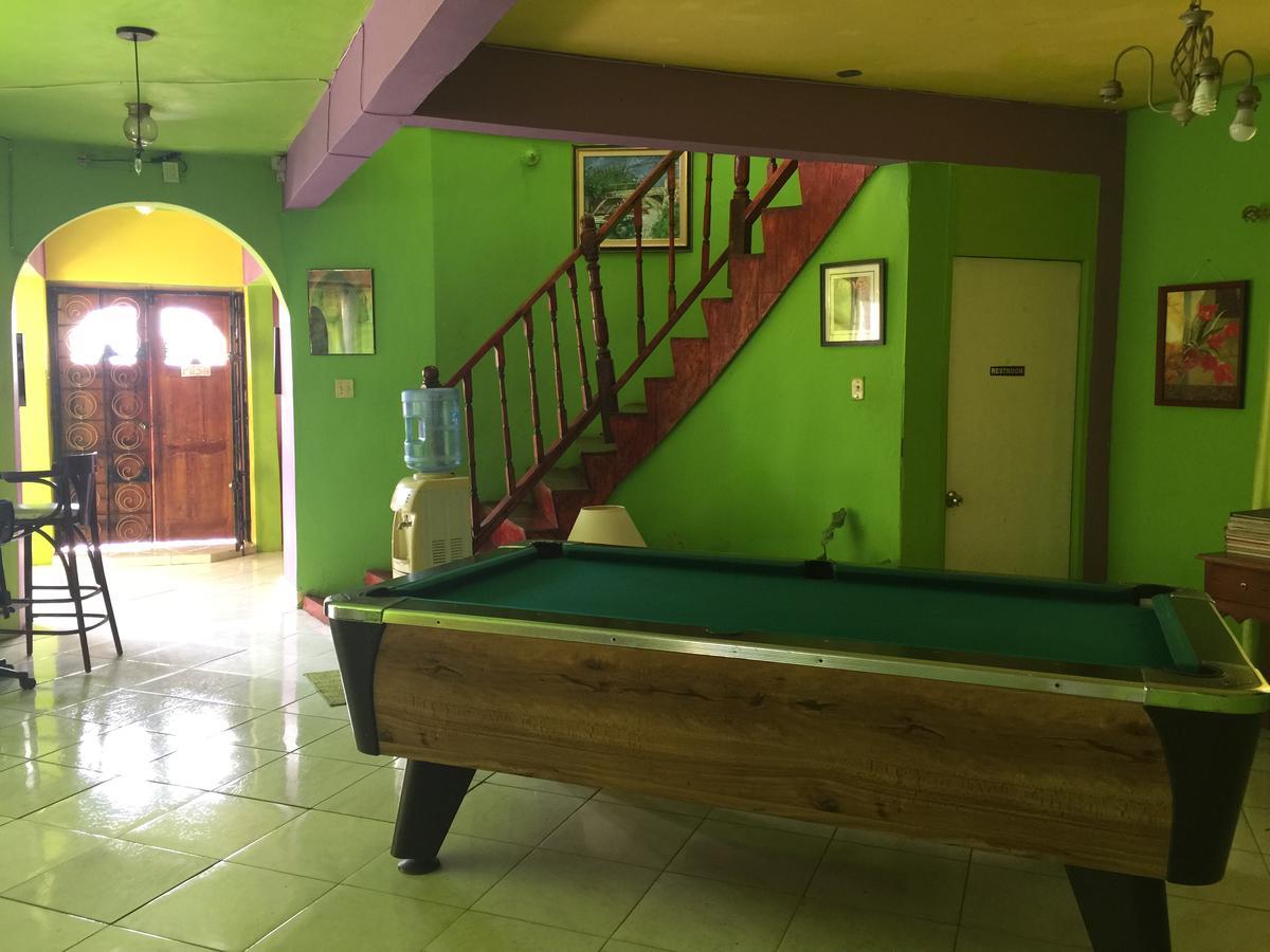 Casa *