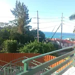 3 Bdr Apt #2 At Ramparts Near Sangster Airport