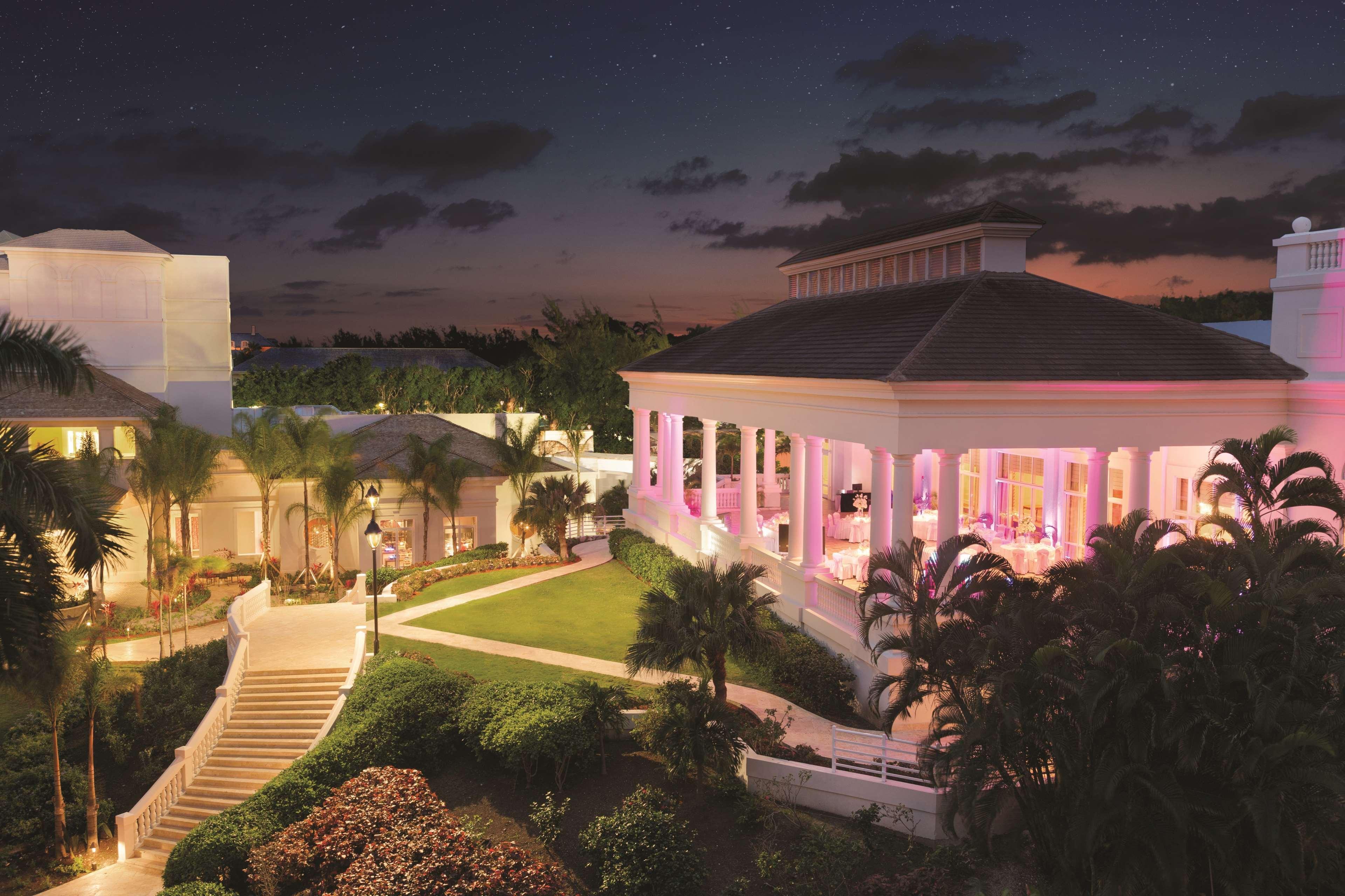 Hyatt Ziva Rose Hall Hotel 5*