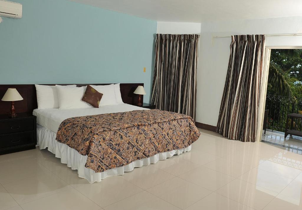 Hotel Syrynity Palace 2*