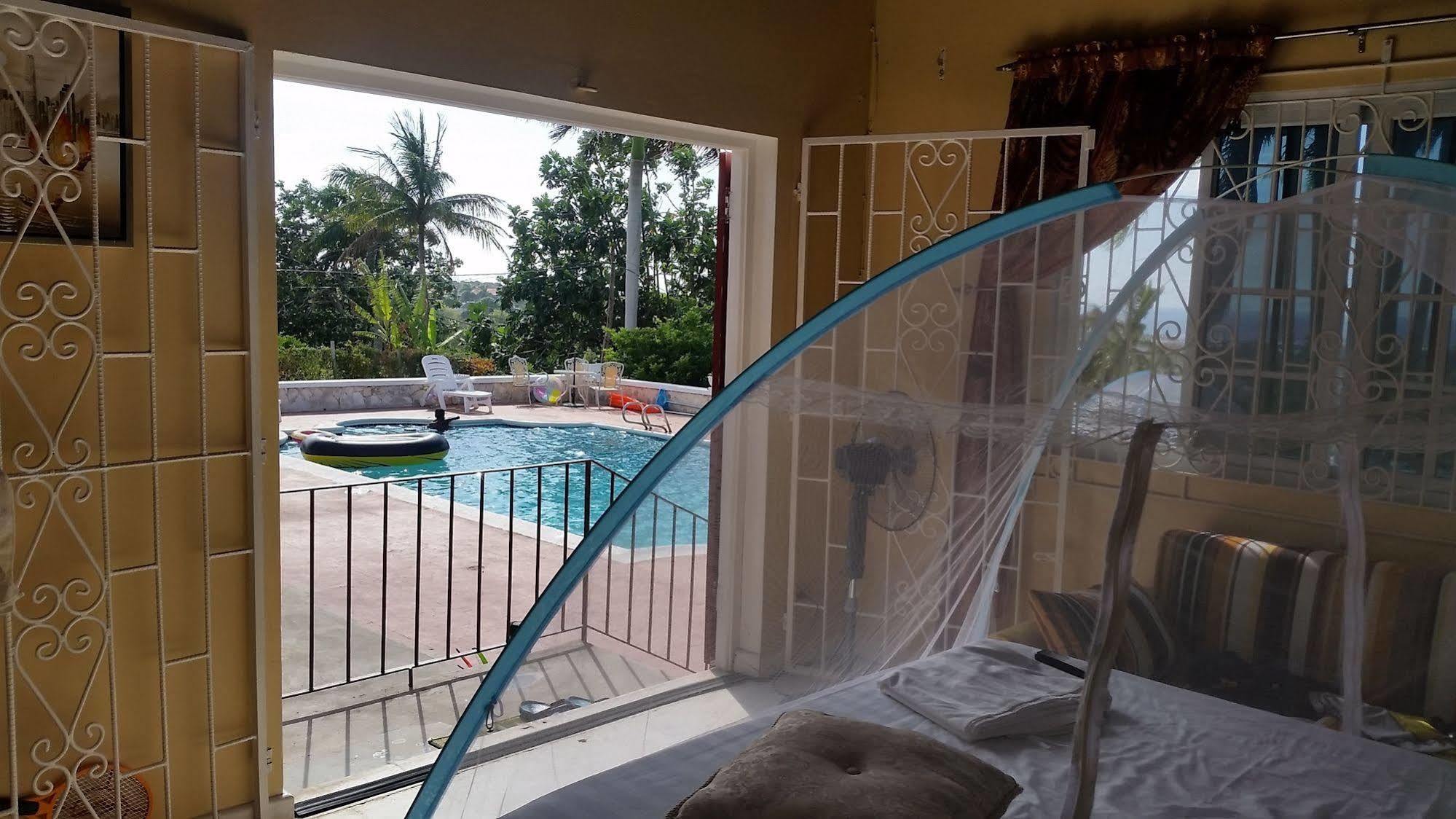 Hotel A Piece Of Paradise 3*