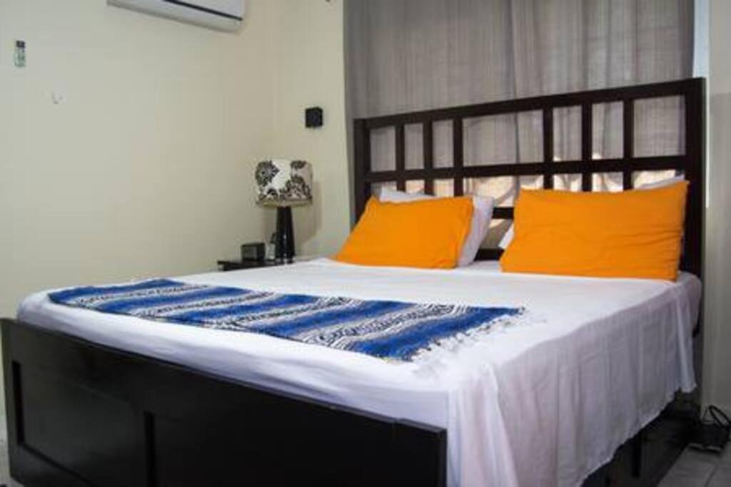 Apartment The Biltons - 6 Min From Airport- A/c In Montego Bay