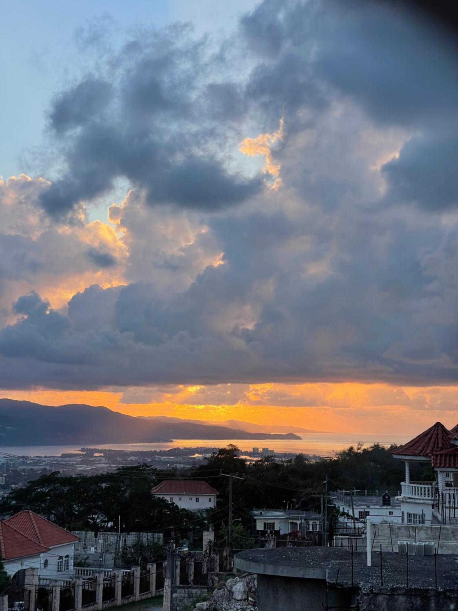 Skyline And * Montego Bay