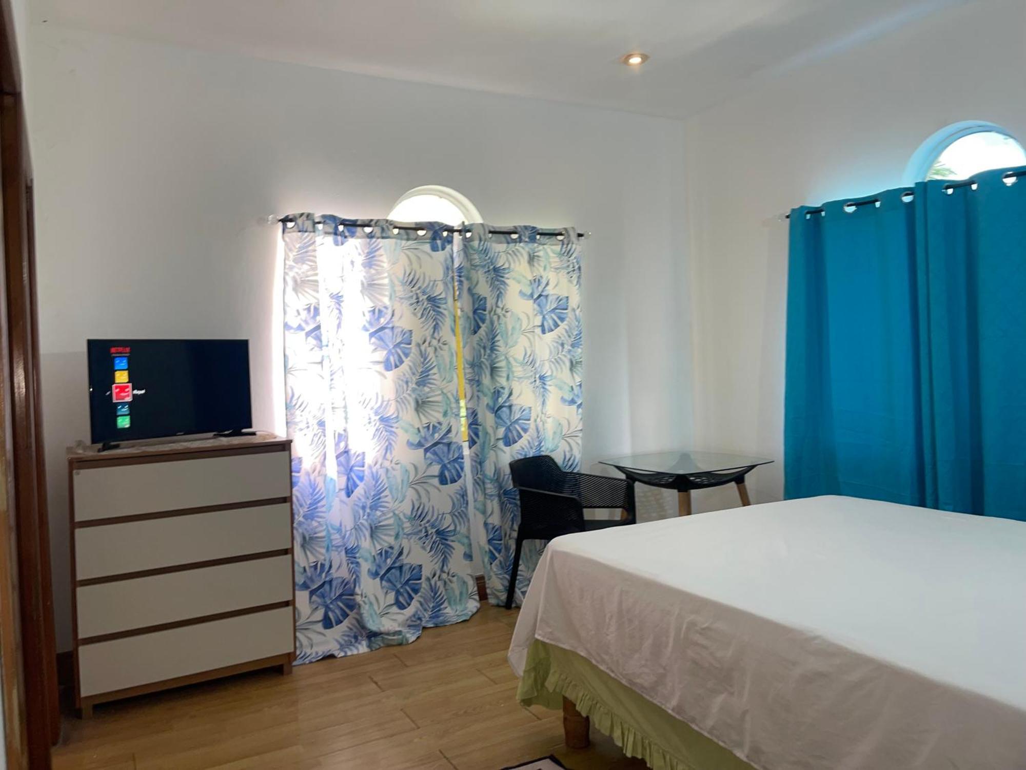 Skyline And Guest house Montego Bay