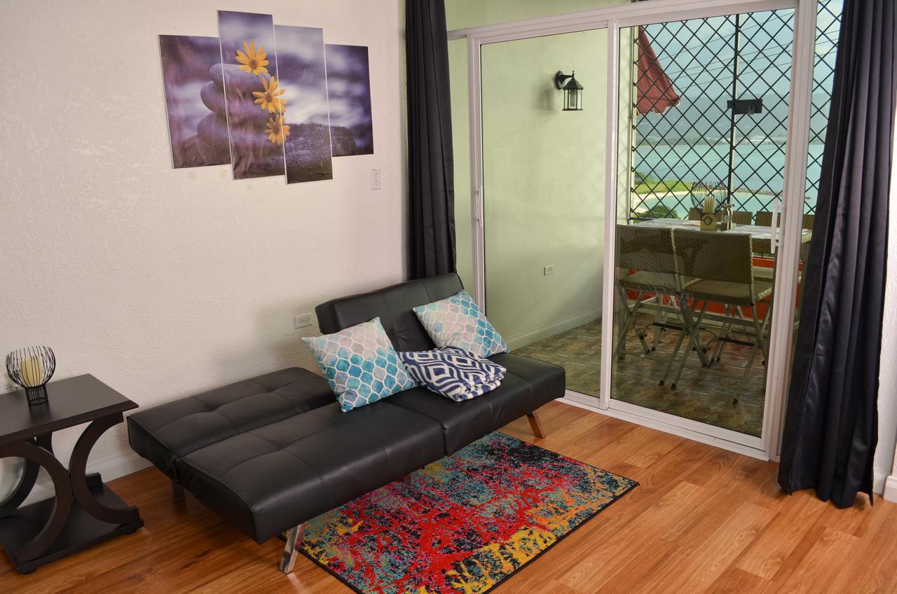 Upperdeck Apartment