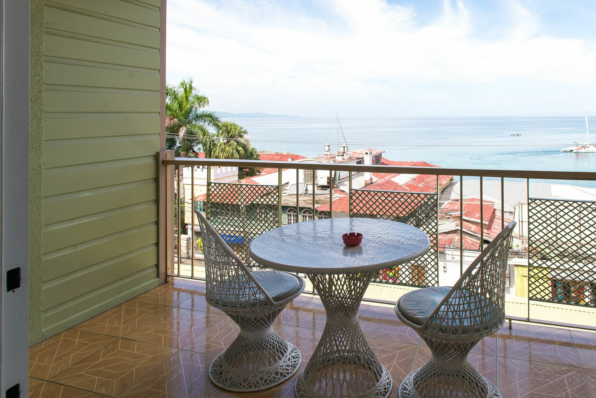 On The Hip Strip - * Montego Bay