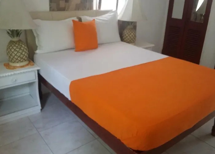 Enchanted Villas Inn