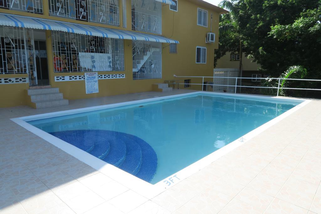 Enchanted Villas Inn Montego Bay