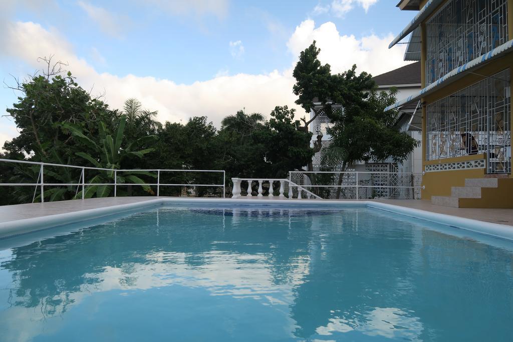 Inn Enchanted Villas Inn