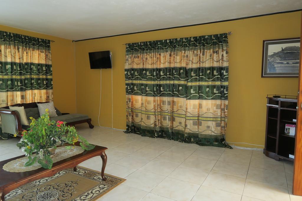 Inn Enchanted Villas Inn 3*