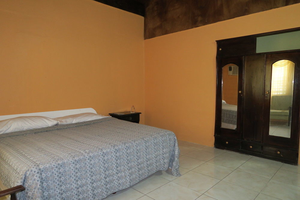 Inn Enchanted Villas Inn