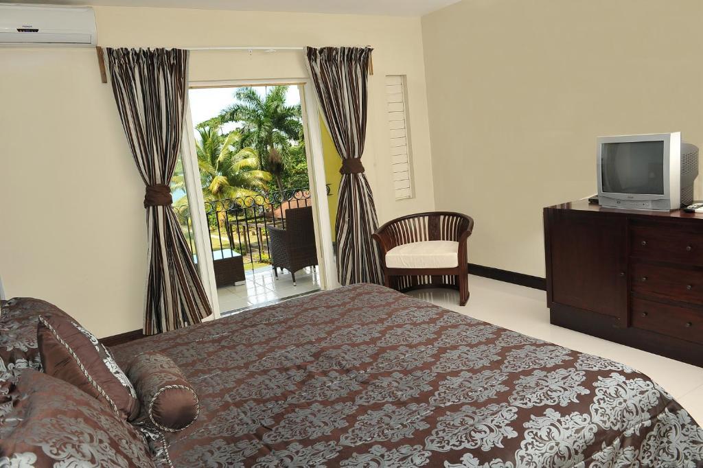 Syrynity Palace Hotel 2*