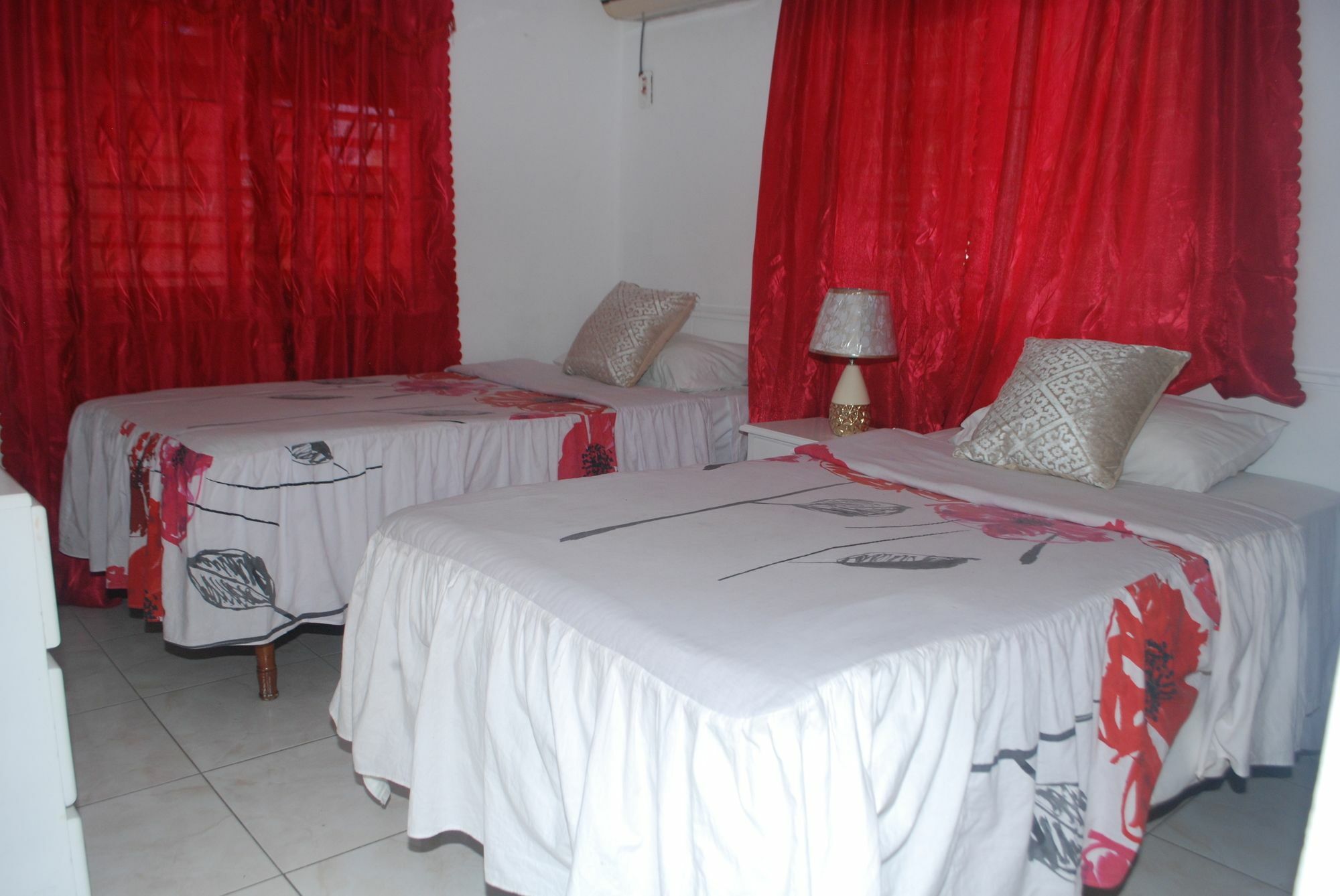 Inn Enchanted Villas Inn